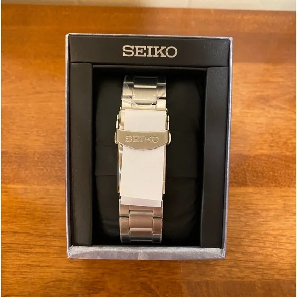 *BRAND NEW Seiko 5 Sports Automatic SRPD51 Blue Day Date Steel Bracelet Watch - Picture 3 of 9